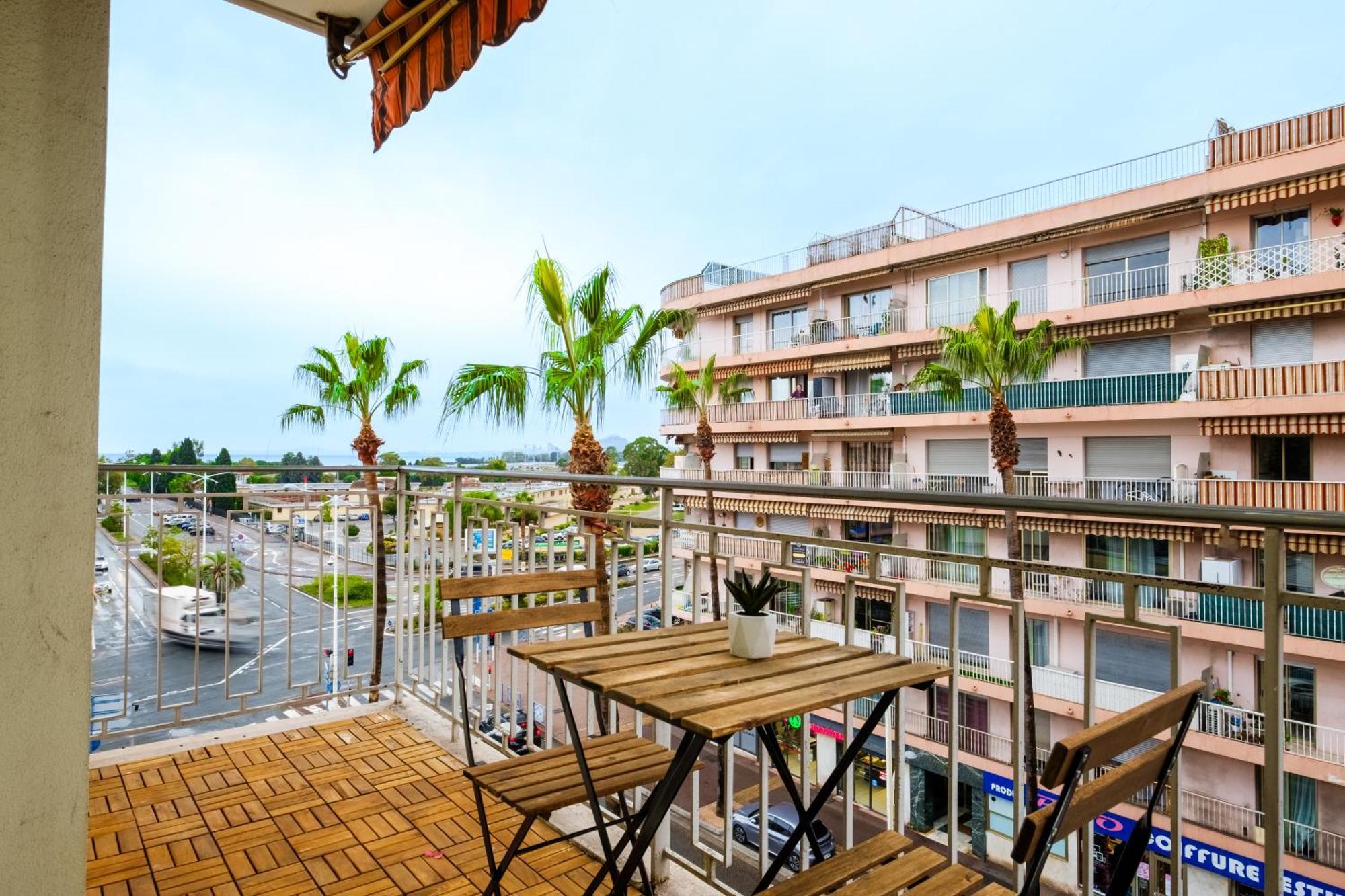 Le Millesime ~ Vue ~ Balcon ~ Parking Apartman Cagnes-sur-Mer Kültér fotó
